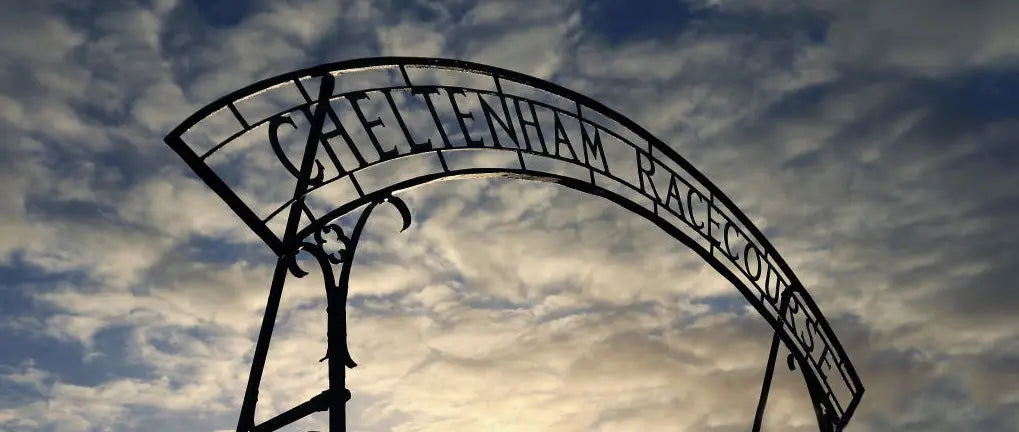 What Men Wear to Cheltenham Races - The Gentlemen's Guide Woven Durham