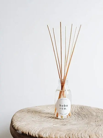 Fig And Cassis Medium Reed Diffuser Hobo + Co