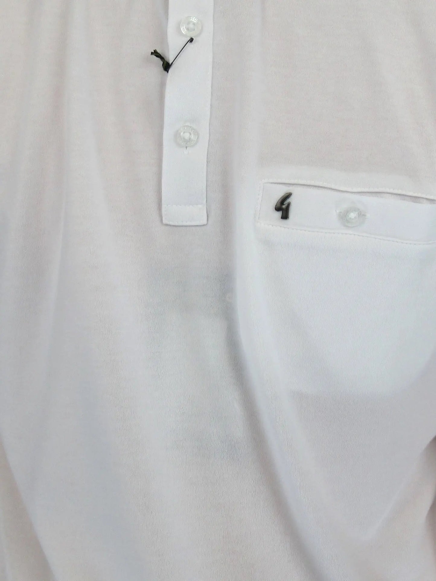 Gabicci Vintage Ladro White Button-Down Collar Polo Shirt From Woven Durham