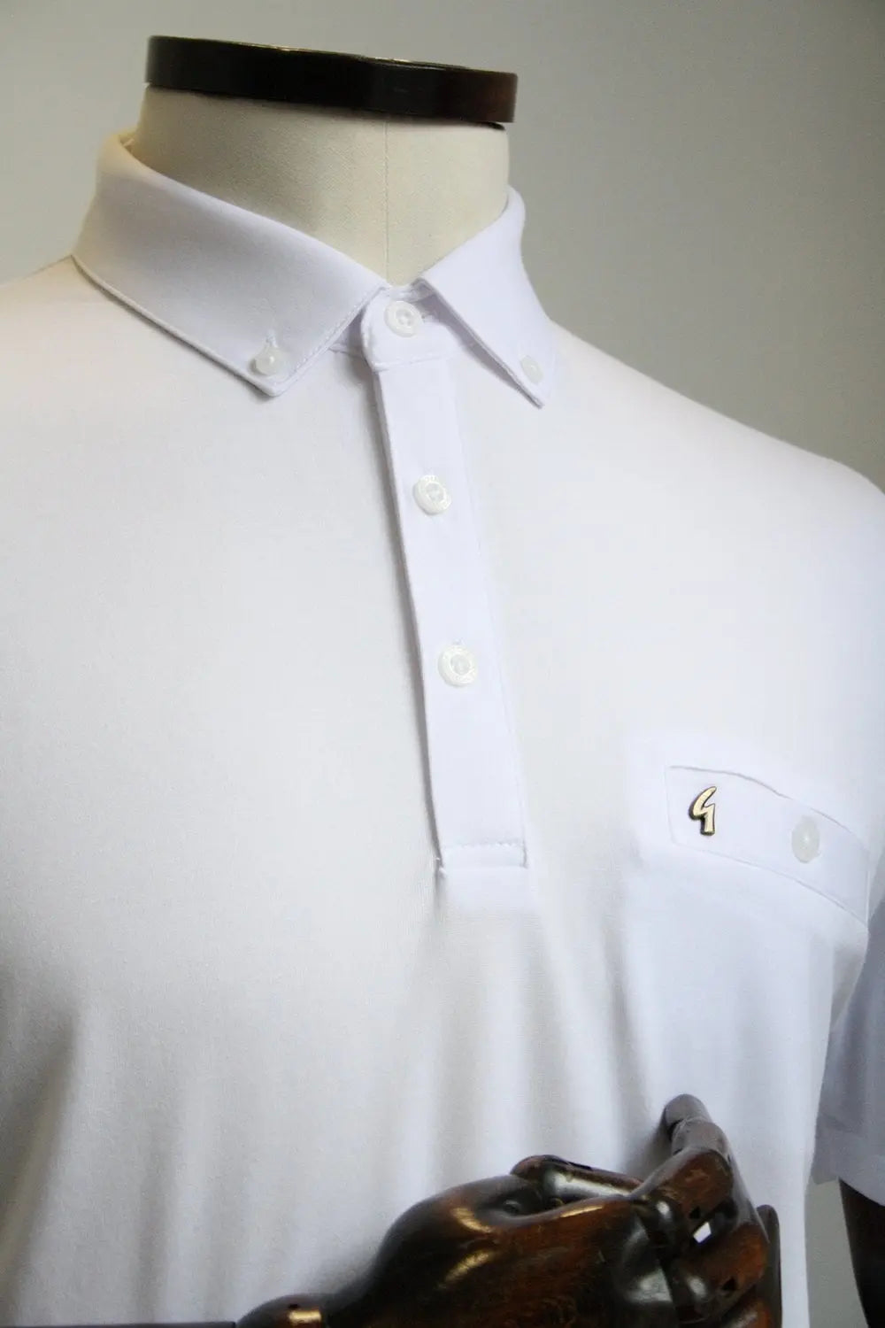 Gabicci Vintage Ladro White Button-Down Collar Polo Shirt From Woven Durham