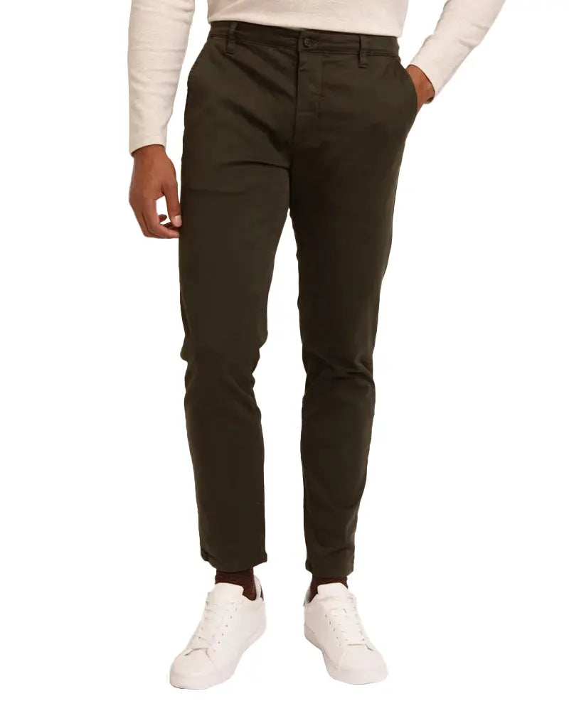 Stretch Chino - Brown Guide London